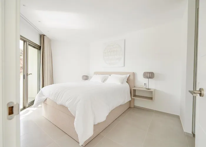 Timanfaya Colinas De Menceyes *