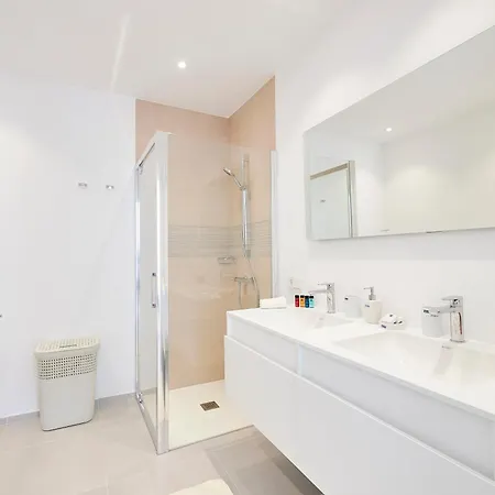 Timanfaya Colinas De Menceyes *